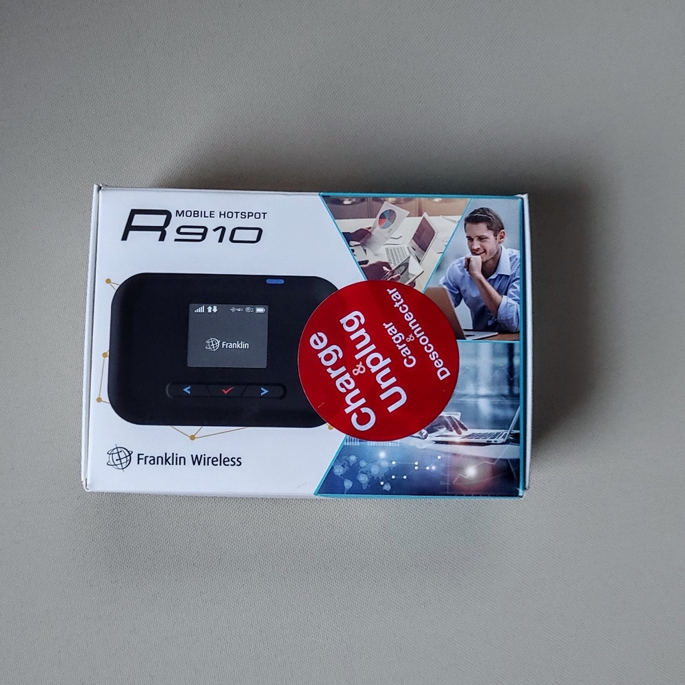 Mobile Hotspot Device